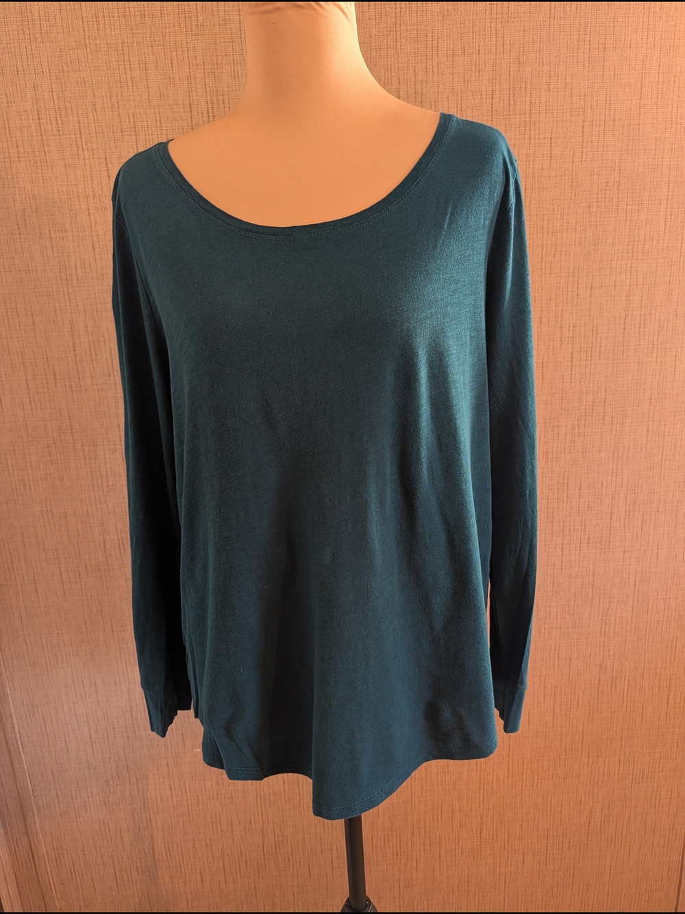 LOFT Teal Long-Sleeve Scoop Neck Tee